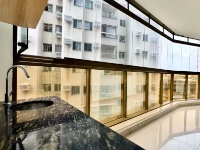 Apartamento com 2 Quartos para alugar, 70m² no Itapuã, Vila Velha