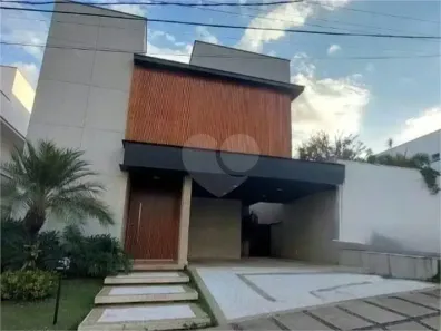 Casa de Condomínio com 3 Quartos para alugar, 300m² no Bairro da Vossoroca, Sorocaba