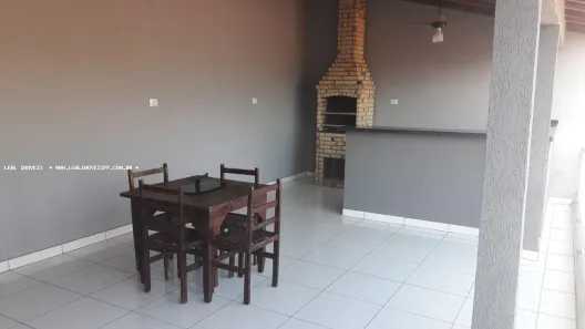 Casa com 4 Quartos à venda, 186m² no Jardim Planalto, Presidente Prudente