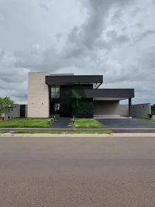 Casa com 3 Quartos à venda, 340m² no Parque Cidade, Goiânia