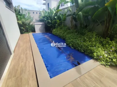 Casa de Condomínio com 5 Quartos para alugar, 254m² no Nova Uberlândia, Uberlândia