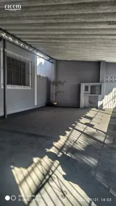 Casa com 3 Quartos à venda, 180m² no Vila Industrial, São José dos Campos