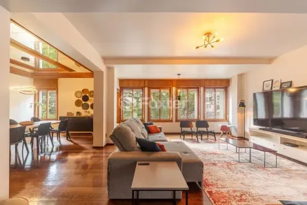 Apartamento com 3 Quartos à venda, 265m² no Independência, Porto Alegre