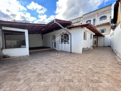 Imóvel Comercial com 4 Quartos à venda, 360m² no São João Batista (Venda Nova), Belo Horizonte
