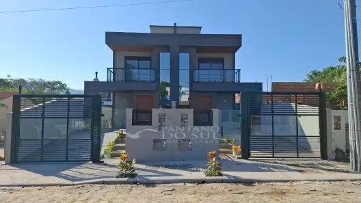 Sobrado com 2 Quartos à venda, 153m² no Pântano do Sul, Florianópolis