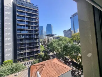 Sala Comercial à venda, 130m² no Vila Olímpia, São Paulo