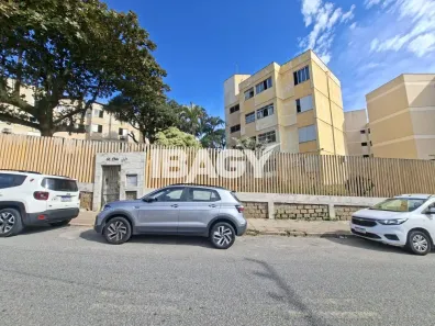 Apartamento com 3 Quartos para alugar, 60m² no Capoeiras, Florianópolis