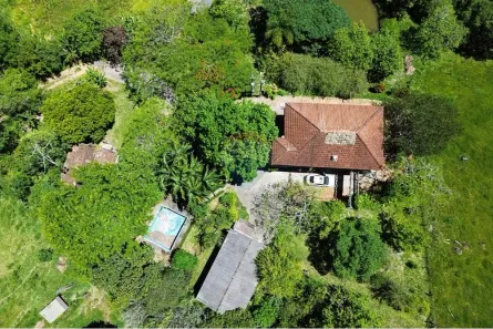 Fazenda/Sítio com 3 Quartos à venda, 180m² no , Gravatal