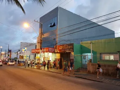 Ponto Comercial para alugar, 240m² no Alecrim, Natal