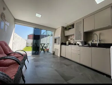 Sobrado com 3 Quartos à venda, 191m² no Nossa Senhora de Fátima, Caxias do Sul