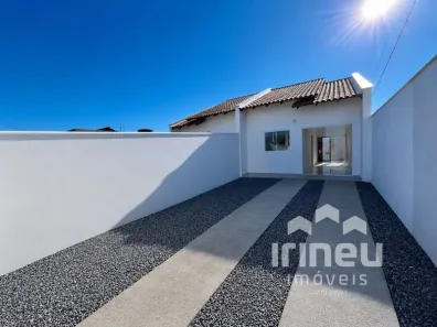 Casa com 2 Quartos para alugar, 60m² no Porto Grande, Araquari