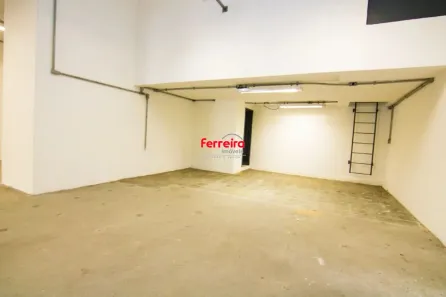 Ponto Comercial à venda, 467m² no Petrópolis, Porto Alegre