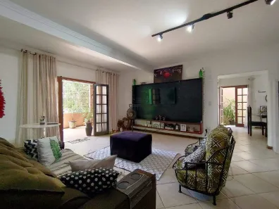 Casa com 6 Quartos à venda, 240m² no Sol Nascente, Guarapari