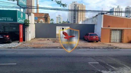 Lote/Terreno à venda, 300m² no Petrópolis, Natal