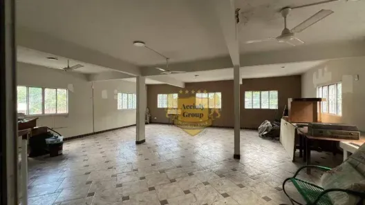 Ponto Comercial para alugar, 200m² no Santa Bárbara, Niterói