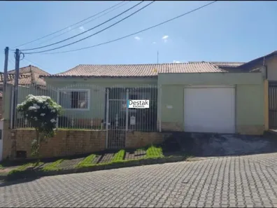Casa com 3 Quartos à venda, 210m² no Jardim Amália, Volta Redonda