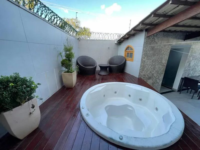 Casa com 3 quartos — Santa Branca, Belo Horizonte