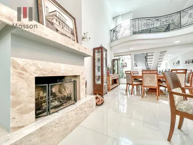 Casa de Condomínio com 4 Quartos à venda, 585m² no Grama, Juiz de Fora
