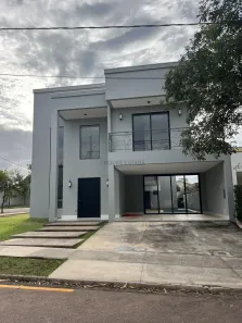 Casa de Condomínio com 5 Quartos à venda, 350m² no Condomínio Belvedere, Cuiabá