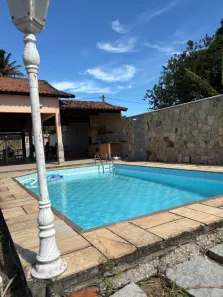 Casa com 4 Quartos à venda, 554m² no Centro (Iguabinha), Araruama