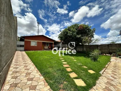 Casa com 3 Quartos à venda, 110m² no Jardim Petrópolis, Anápolis