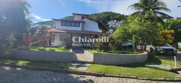 Casa de Condomínio com 4 Quartos à venda, 450m² no Piratininga, Niterói