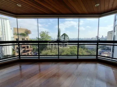 Apartamento com 2 Quartos para alugar, 200m² no Higienópolis, São Paulo