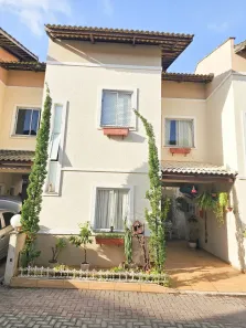 Casa de Condomínio com 2 Quartos à venda, 60m² no Passaré, Fortaleza
