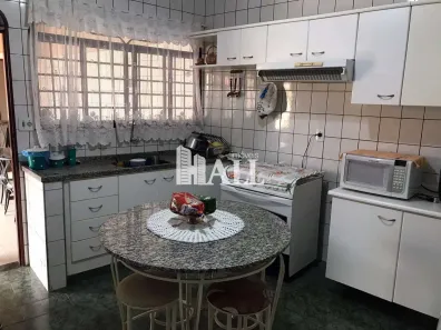 Casa com 3 Quartos à venda, 180m² no Vila Ipiranga, São José do Rio Preto