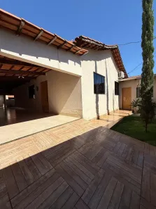 Casa com 3 Quartos à venda, 70m² no Residencial Village Garavelo, Aparecida de Goiânia