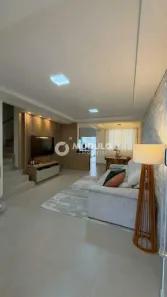 Sobrado com 3 Quartos à venda, 179m² no Grand Ville, Uberlândia