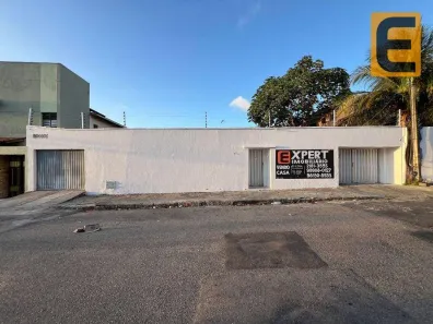 Casa com 3 Quartos à venda, 226m² no Joaquim Távora, Fortaleza