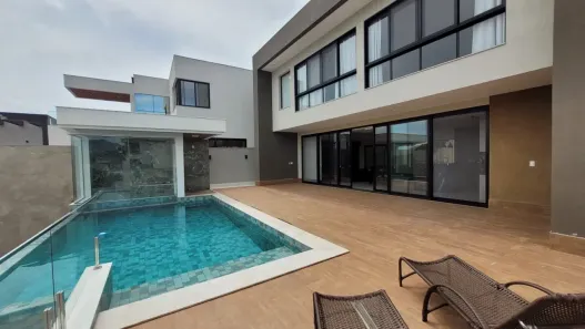 Casa com 4 Quartos à venda, 537m² no Civit II, Serra