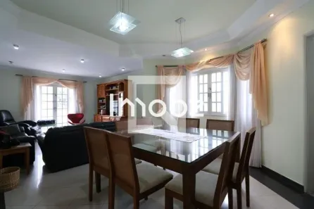 Casa com 3 Quartos à venda, 250m² no Vila Ipojuca, São Paulo