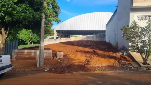 Lote/Terreno à venda, 268m² no Vila Carmem, São Carlos