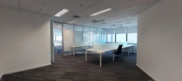 Sala Comercial para venda ou aluguel, 138m² no Pinheiros, São Paulo