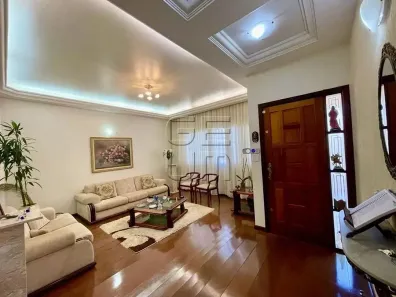 Casa com 4 Quartos à venda, 298m² no Vila Fujita, Londrina