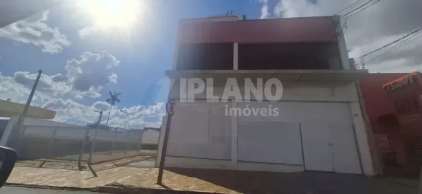 Sala Comercial à venda, 600m² no Centro, Araraquara