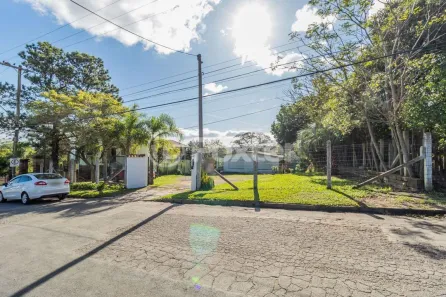 Casa com 2 Quartos à venda, 228m² no Vila Nova, Porto Alegre