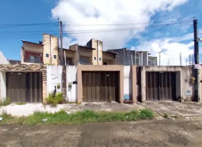 Casa com 3 Quartos à venda, 207m² no Lagoa Redonda, Fortaleza