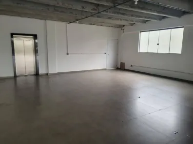 Sala Comercial para alugar, 220m² no Passo das Pedras, Gravataí