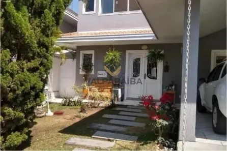 Sobrado com 4 Quartos à venda, 330m² no Urbanova, São José dos Campos