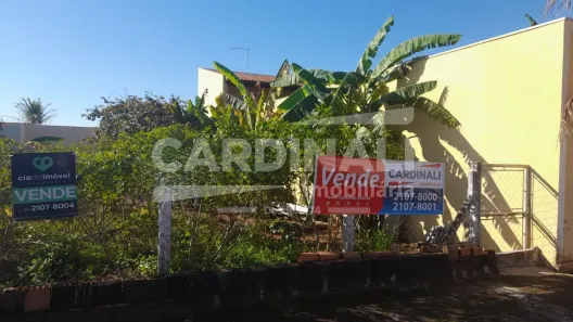 Lote/Terreno à venda, 250m² no Residencial Samambaia, São Carlos