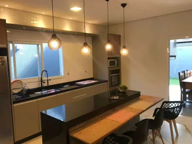 Casa de Condomínio com 3 Quartos para alugar, 157m² no Guedes, Jaguariúna