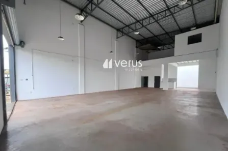 Galpão/Depósito/Armazém para alugar, 200m² no Nossa Senhora das Graças, Uberlândia