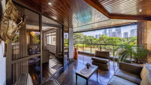 Apartamento com 4 Quartos à venda, 340m² no Setor Bueno, Goiânia