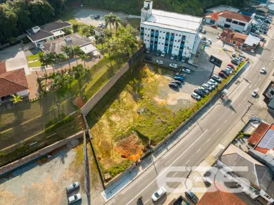 Lote/Terreno à venda, 3344m² no Floresta, Joinville