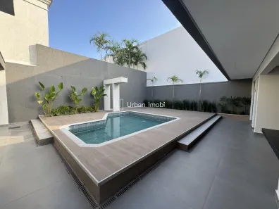 Casa com 3 Quartos à venda, 360m² no Siderópolis, Volta Redonda