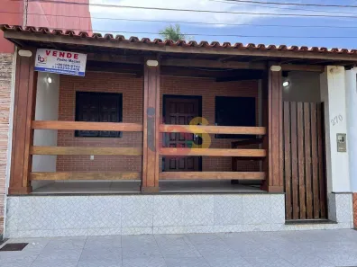 Casa com 4 Quartos à venda, 140m² no Olivença, Ilhéus