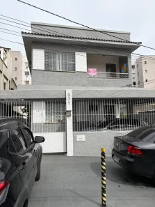 Casa com 6 Quartos para alugar, 250m² no Campo Grande, Rio de Janeiro